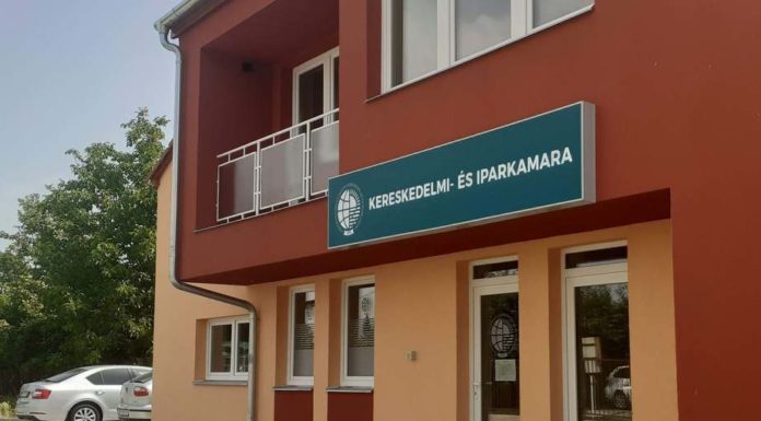 A mórahalmi vállalkozásokat helyben várja hétfőtől a kamara