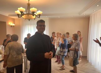 Megnyitotta kapuit a ruzsai plébánia új közösségi tere