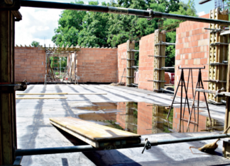 Már állnak a falai a domaszéki judo teremnek