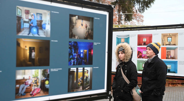 Újra látható megyénkben a sajtófotó kiállítás – Sándorfalván január közepéig megtekinthetők a szakma legjobb képei