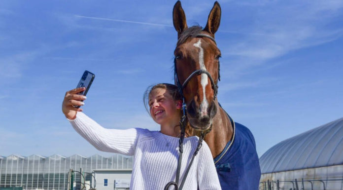 Kiss Lizanna mindent vitt Balatonvilágoson