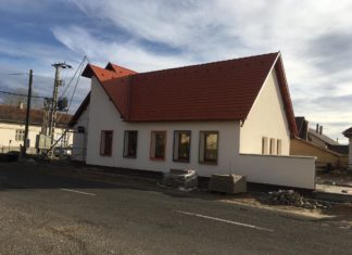 Minibölcsőde épül Pusztamérgesen – Hamarosan könnyebb lesz a kisgyermekes családok élete a faluban