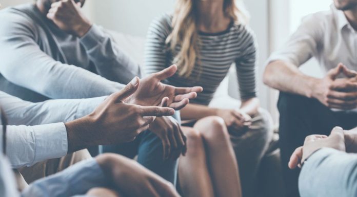 Mindennapok egyeteme – „Intellektuális beszélgető kör” Mórahalmon