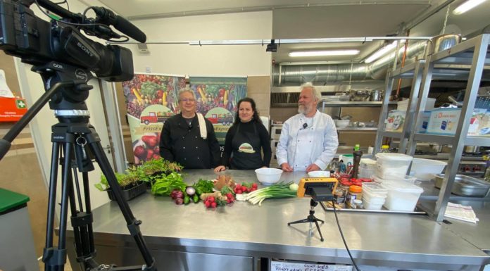 Karácsonyi menüvel és borajánlattal búcsúzott decemberben a Móra-Net Tv főzőműsora