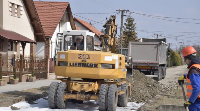 Folytatódik az úthálózat-fejlesztési program Domaszéken – Újabb 5 utca kap szilárd burkolatot