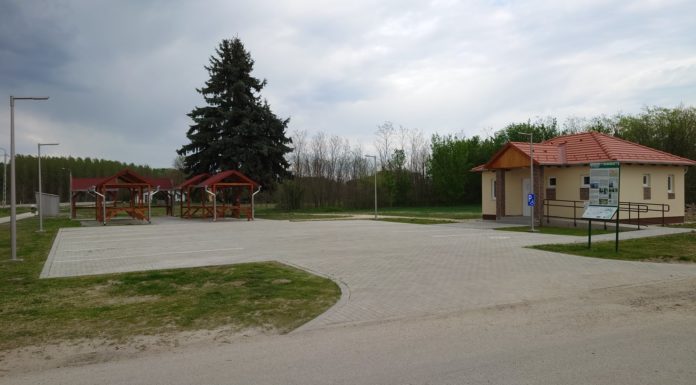 Új piacteret hoztak létre Öttömösön, az 55-ös út mellett