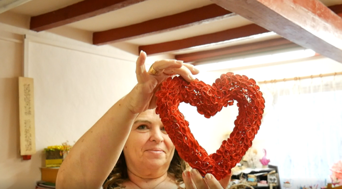 Papírcsodák birodalma lett a domaszéki tanya