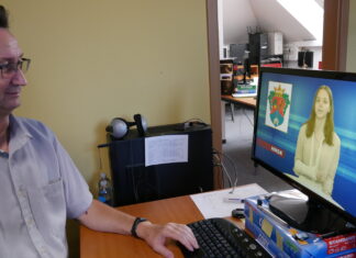 Diákok vendégeskedtek a Móra-Net Televíziónál