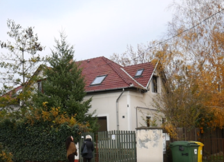 Apartmanok és kemping is lesz a felújított Mucsi-házban