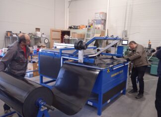 Mostantól padlófűtésrendszer-lemezeket is gyártanak a mórahalmi üzemben