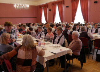 Nőnap és tavaszvárás a mórahalmi Aranyszömben