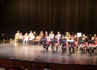 Kakaókoncert a mórahalmi Aranyszömben