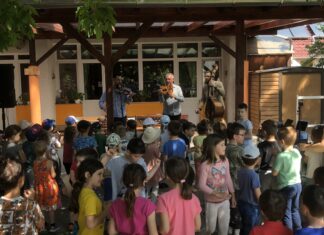 Koncertet kaptak ajándékba a mórahalmi óvodások