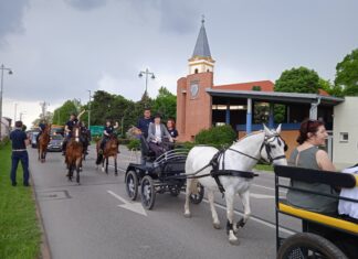 Lovasok és fogathajtók Mórahalom utcáin – elballagtak a végzős lovászok