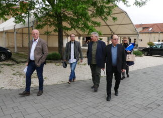 Mórahalomra látogatott a fővárosi Petőfi Irodalmi Múzeum igazgatója