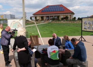 Fedezzük fel két keréken Mórahalom kincseit! – A Magyar Kerékpáros Turisztikai Szövetség szakemberei a város polgármesterével tárgyaltak