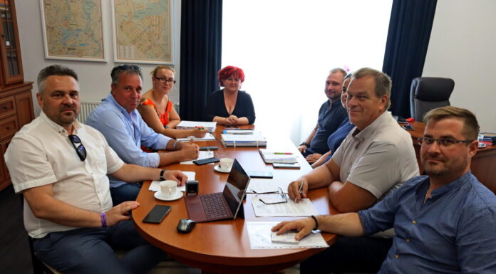 Kerékpárút újul meg Sándorfalván