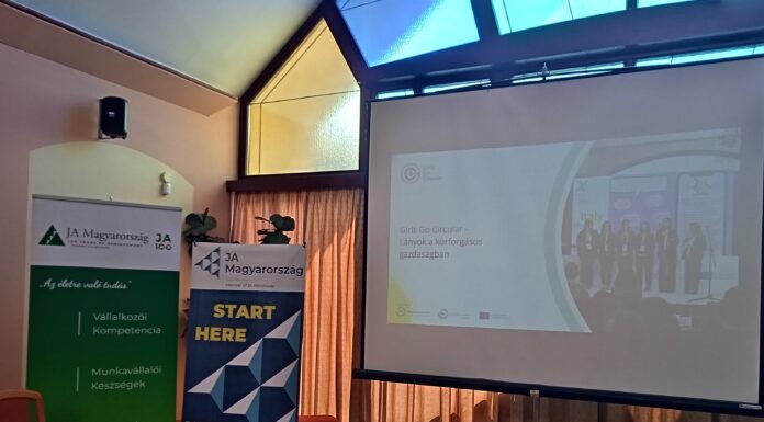 Pedagógustalálkozó az Aranyszömben