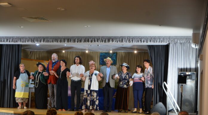 A Szatymazi Színkör előadása Sándorfalván