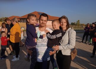 Mórahalmi kislányt támogatnak a Rotary Hajtás bevételéből