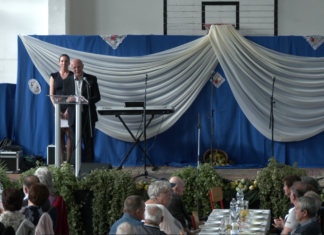 Vendéglátással és műsorral ünnepelték Mórahalom szépkorú lakosait