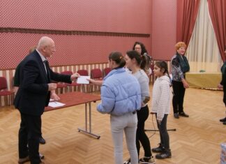 Rászorulók karácsonyát varázsolták szebbé Mórahalmon