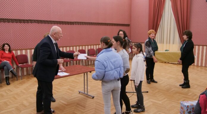 Rászorulók karácsonyát varázsolták szebbé Mórahalmon