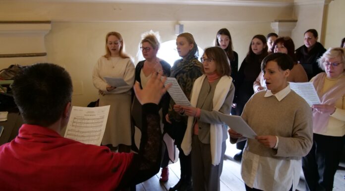 Vajdasági énekegyüttes vendégeskedett Mórahalmon