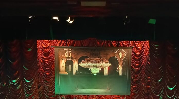 Hatalmas sikerrel szerepeltek a Budapesti Operettszínház művészei Mórahalmon