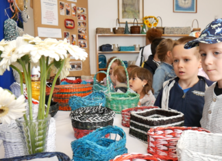 A ruzsai ovisok is megcsodálhatták a helyi szakkörösök munkáit