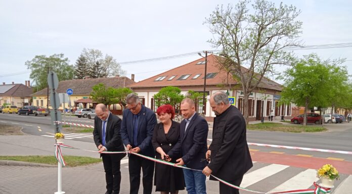 Ismét megújult egy kerékpárútszakasz Sándorfalván