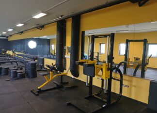 Megérkeztek a tornaeszközök a mórahalmi edzőterembe