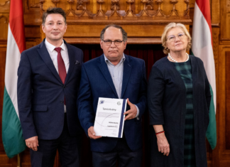 Mórahalom „Legzöldebb város” díjat kapott az idei VEP gálán.