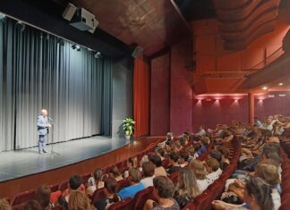 Pedagógusait köszöntötte Mórahalom