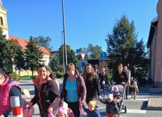 A mórahalmi bölcsisek is csatlakoztak az országos mosolygós sétához