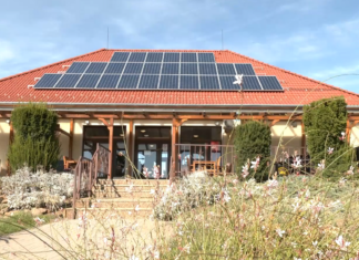 Folytatódik a napelemek telepítése Mórahalmon