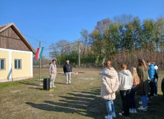Cserkészek vették birtokba a mórahalmi Vér tanyát