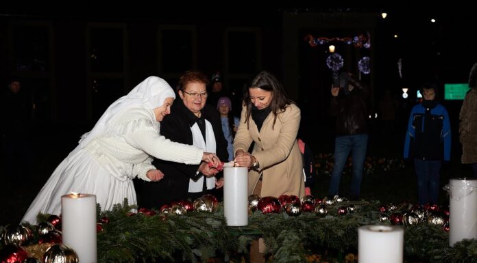 Fellobbant az öröm lángja Mórahalmon