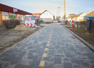 Tovább épül a kerékpárút Mórahalmon