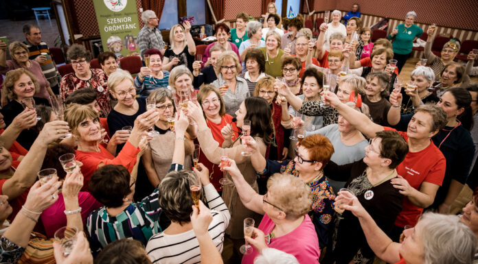 A szenior táncosok Mórahalmon köszöntötték az új esztendőt