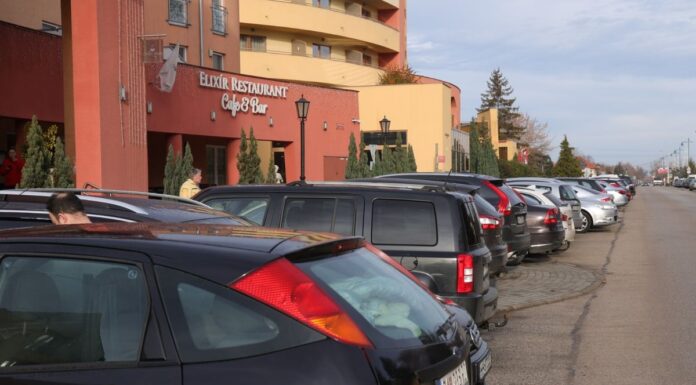 Áldás vagy átok Mórahalmon a turizmus?