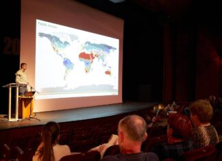 A Móra-Input Kft. a mórahalmi Aranyszöm Rendezvényházban tartotta idei első szakmai programját