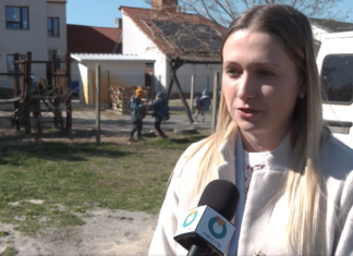 Új játszótér épül Mórahalmon, a József Attila utcában – videó