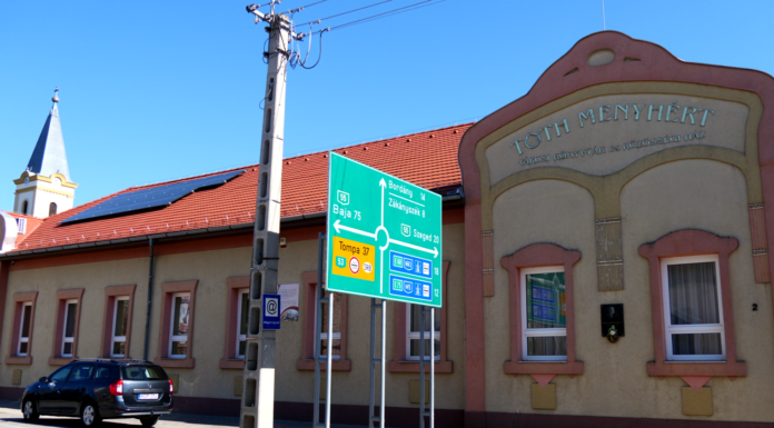 Új terekkel bővült a mórahalmi könyvtár épülete – videó