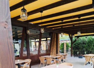 Megnyílt az Erzsébet Kávézó Mórahalmon – videó