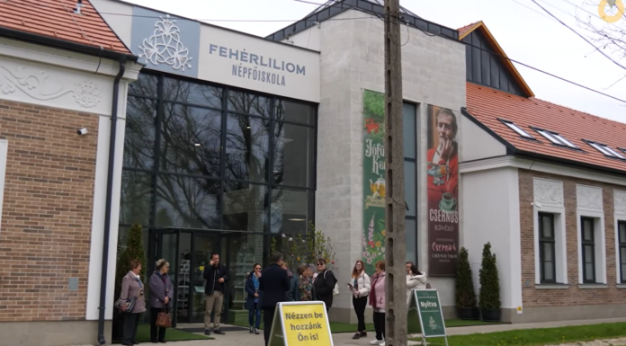 A kondorosi Fehérliliom Népfőiskola látta vendégül a mórahalmi Kapocs Népfőiskola munkatársait – videó