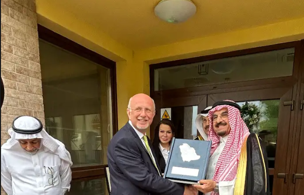 Szaúdi üzletemberek jártak Mórahalmon – befektetési lehetőségeket kínál a homokháti kisváros