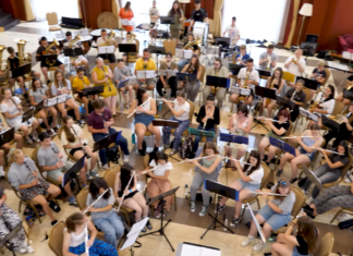 A mórahalmi Kolo Kulturális Központban táborozott a Dél-Alföldi Regionális Fúvószenekar – videó