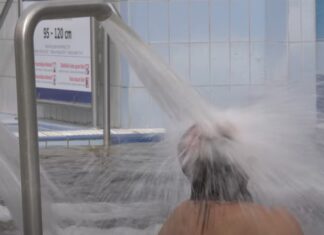 A végéhez közeledik a mórahalmi fürdő felújítása – videó