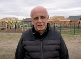 Családi nap keretében adták át Mórahalmon a Pálfy téri játszóteret és kondiparkot – videó